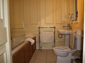 Szálloda Friary Manor 3*